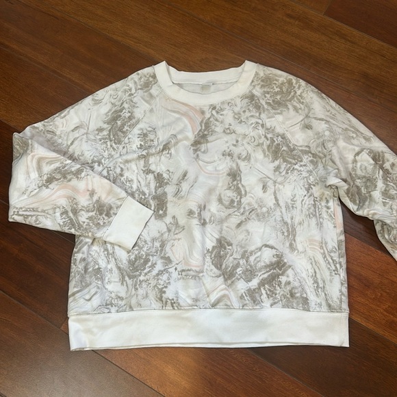 Old Navy Women’s Large Crew Neck Sweatshirt Gray Pink Pattern - Picture 1 of 6